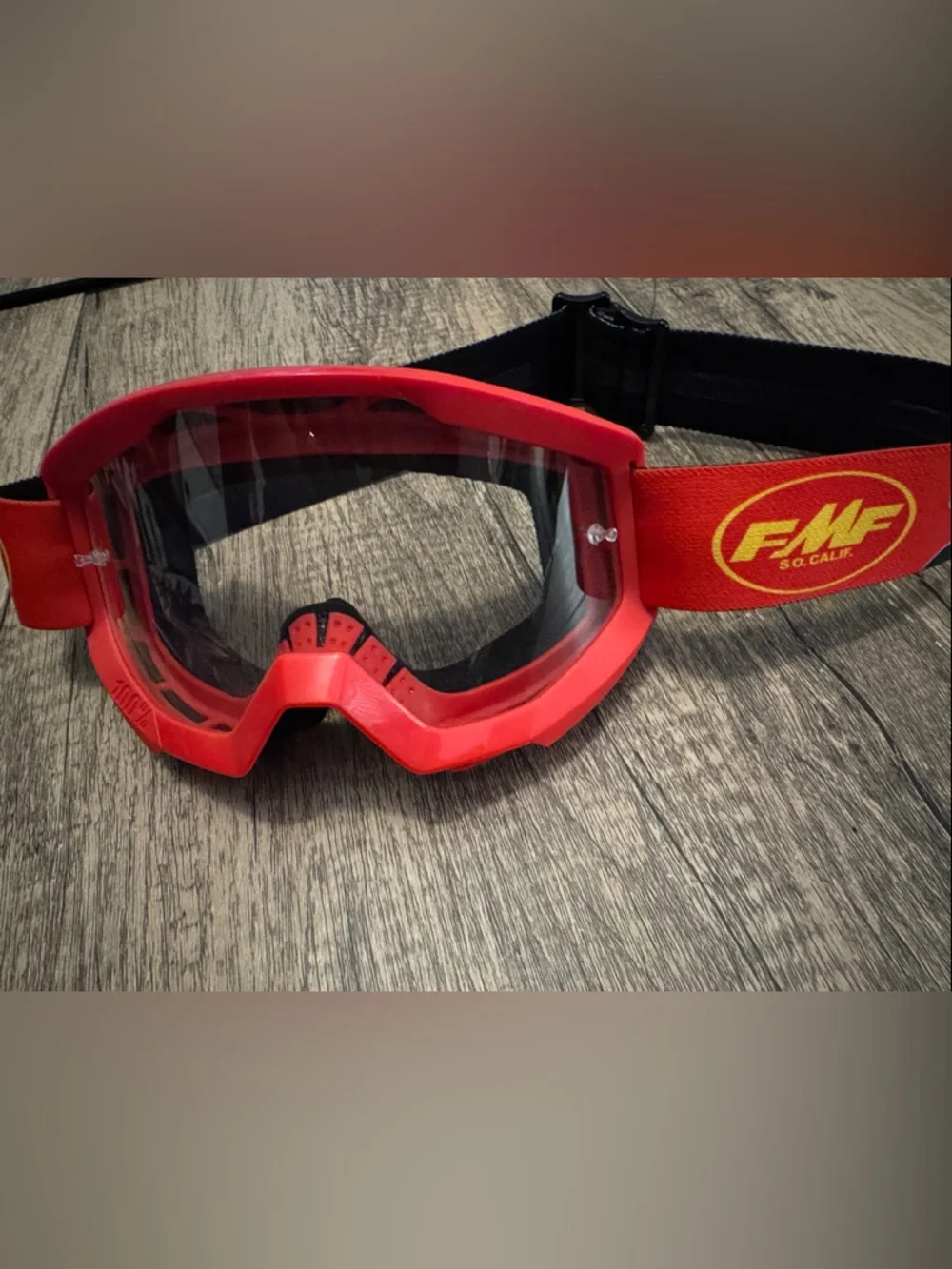 Red Protective VR/AR Goggles with Clear Lens